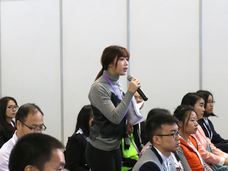 记者提问3.JPG 记者提问3.JPG