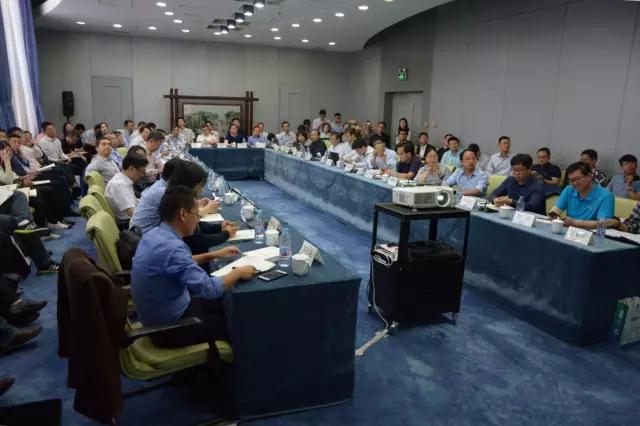 电动汽车百人会.jpg 电动汽车百人会.jpg